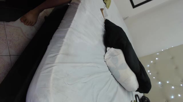 SHOW NAKED DILDO - video by briana_sexy28 cam model