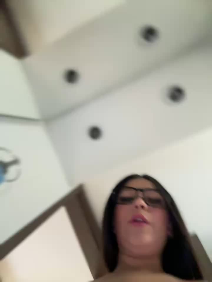 🥵 - Video von Alyshanon18 Cam-Model