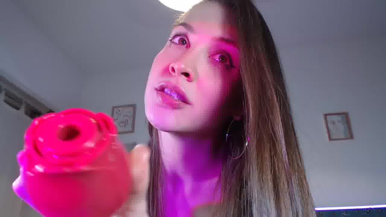 Private Show- Look me in the eyes while I cum