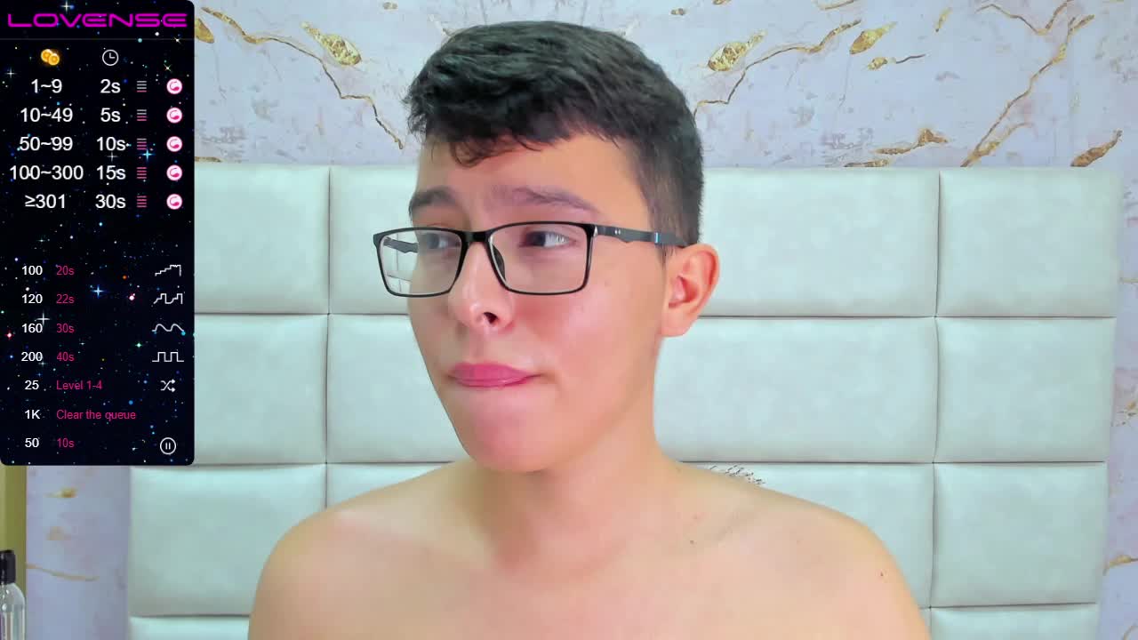 cody horny - video by the_little_cody cam model