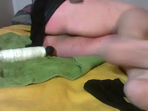 [21 Feb 16:46] Public Show - відео від вебкаммоделі SLAVEFORALL99