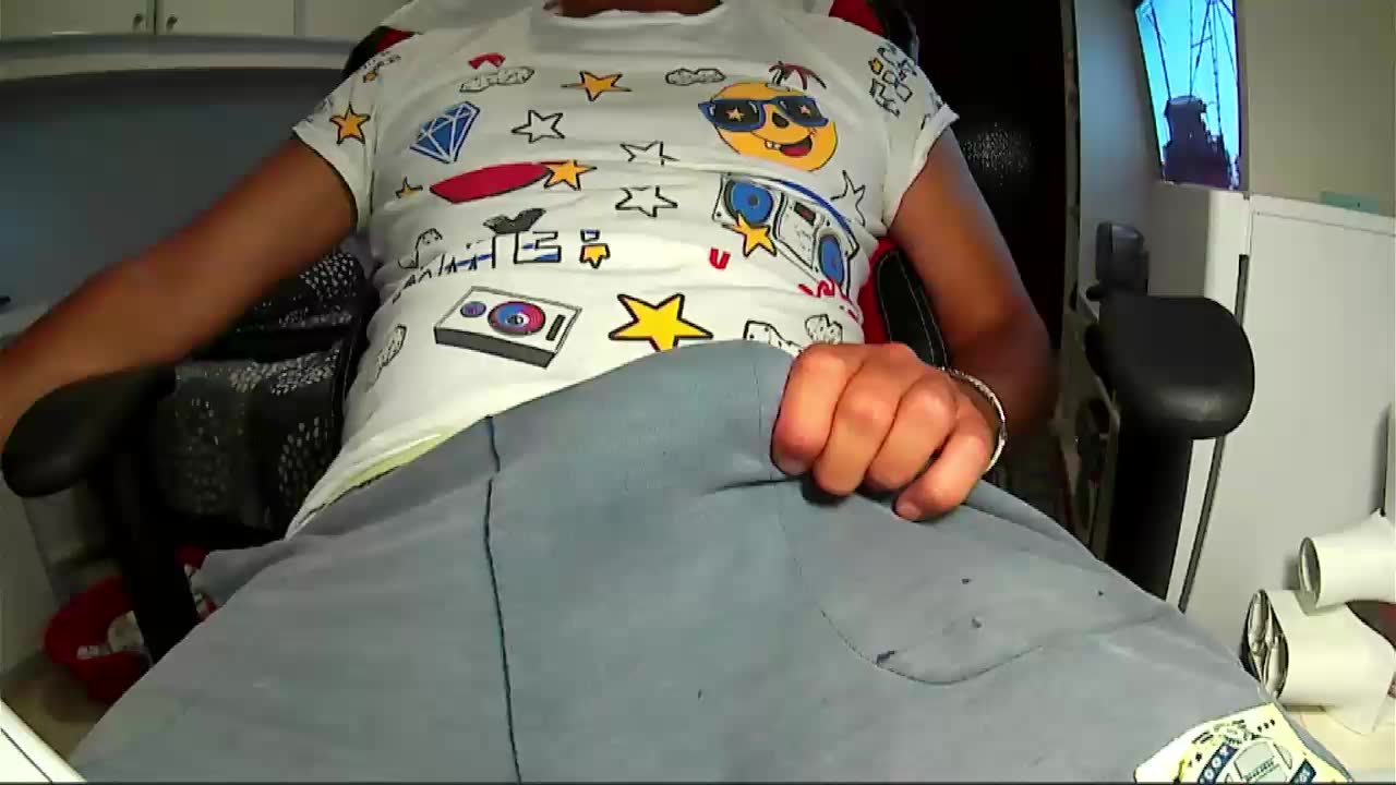 [13 Sep 21:50] Private Show - video by DoubleMassiveT cam model