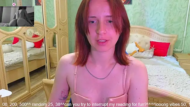 eat with me^^ - video di DanaMartina modella di cam