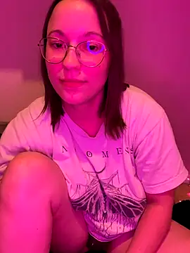 [25 Oct 20:35] Private Show - video by _minikui_ cam model