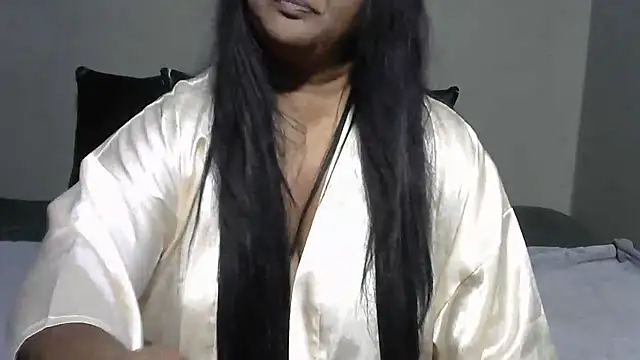 Trying Out My Dildo 💋😉 - video av PUNANI_TSUNAMI79 cam model
