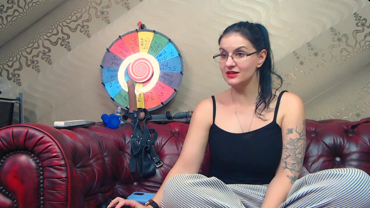 Arschfingern mit Dirty talk - video by Nova-Nilla cam model