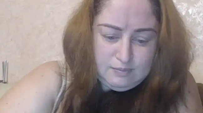 I caress my pussy. – video od webkamerové modelky Amy_August