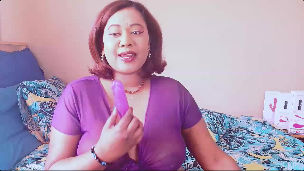 Private Show - Not to be missed - video by Indianlust69 cam model