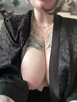 Private Show, doggy, bj, dildo fuck - video by MommyWantsPleasure cam model