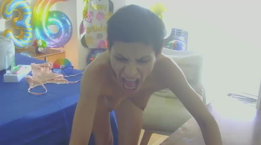 [2 Aug 18:13] Private Show - 視頻由 hotSANDRA_STARR 主播提供