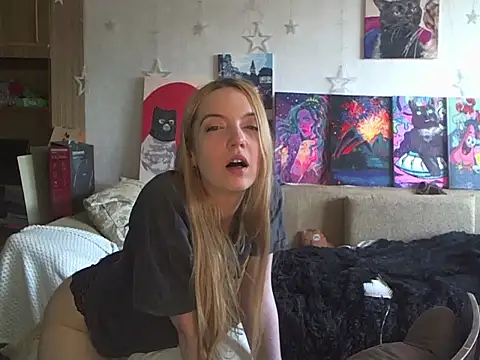 masurbate in top and underwear, dildo, orgasm - Vídeo de SecretSophia