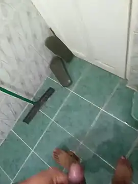 [2 Jul 23:54] Jerking shower 🐻🍆👋 - βίντεο μοντέλου PhillDrake11