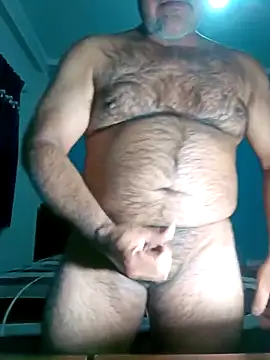 [24 Nov 00:33] Lighted hairy body, ass showing 😍🍑 and massive cum 💦🍆 - βίντεο μοντέλου PhillDrake11