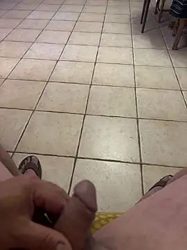 [12 Jun 18:08] Public Show - βίντεο μοντέλου Loul41