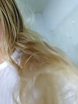 [7 May 20:01] Private Show - video by NibiruNairobi69 cam model