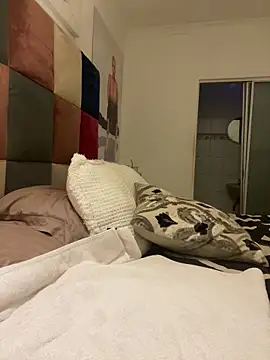 [26 Feb 23:52] Private Show - vídeo de la modelo de cam sexyTHANDO