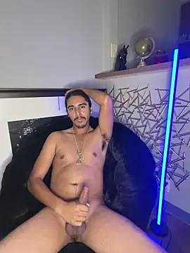 Private show playing with myself 💦💦😩 - video by jrrichforever cam model