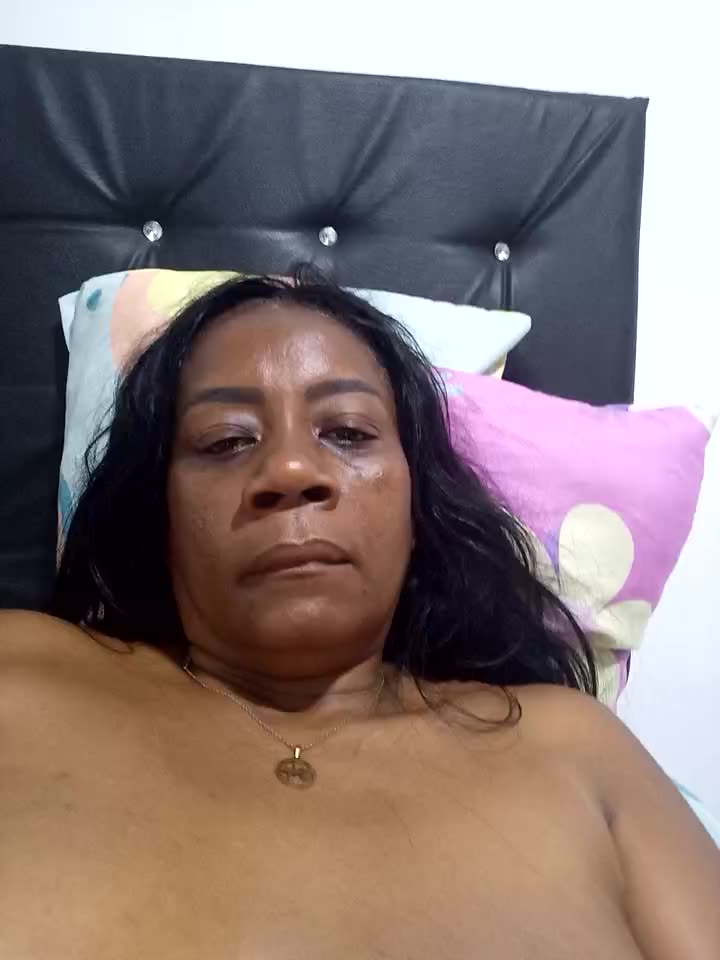 [29 Apr 10:03] Private Show - 視頻由 khandysexx 主播提供