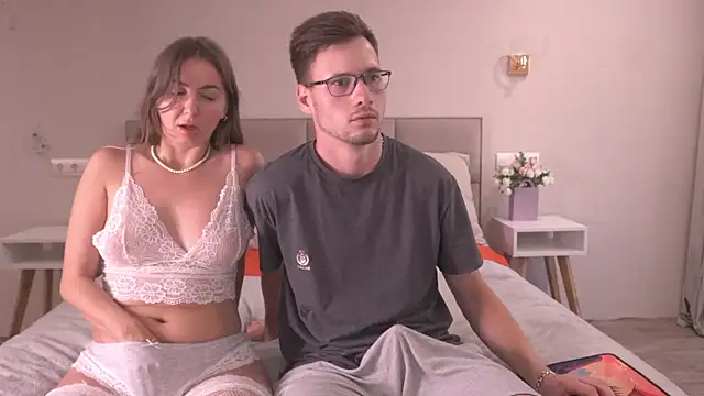 Fuck pussy Pasha– PashaAndMila kameramodell videója