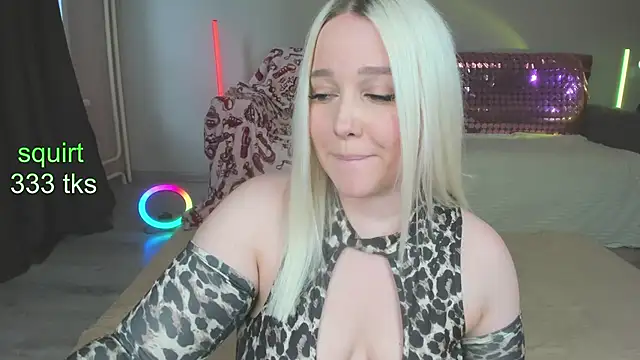 Ride dildo tits and ass view. My orgasm + beg u about ur cum. Private Show