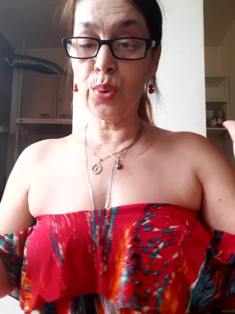 [13 Jun 16:38] Private Show - βίντεο μοντέλου cristinatina