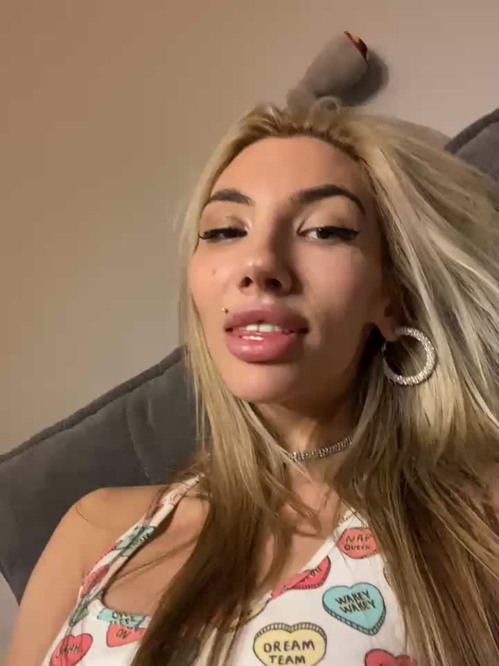 YourJessiica's Sex Videos & Recorded Cam Shows | Stripchat