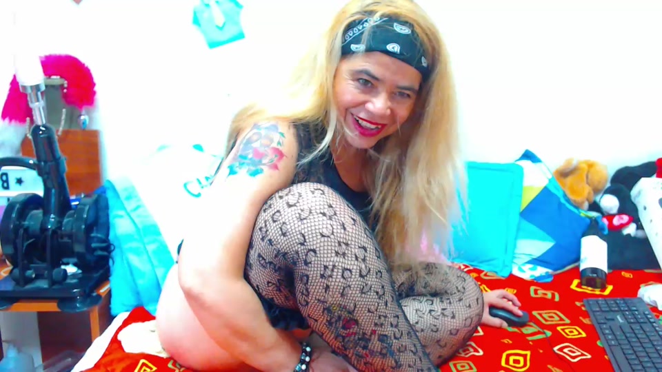 [24 Sep 22:40] Private Show - video by estrellita_fugaz16x cam model