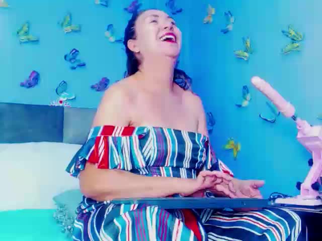 to fall in love with laughter - video by Sunshinee- cam model