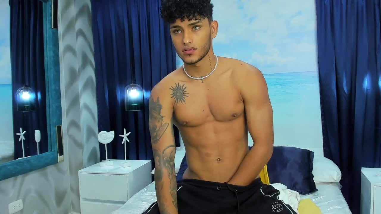 Show oil + Cum - Video von Alessandro_Vanni Cam-Model