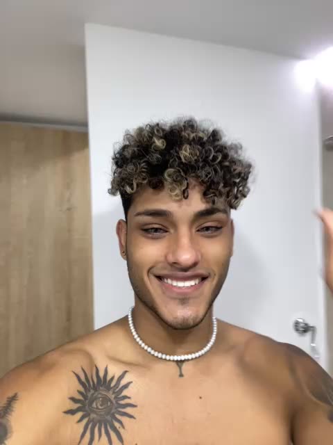 Come let's have sex in my bathroom - Video von Alessandro_Vanni Cam-Model