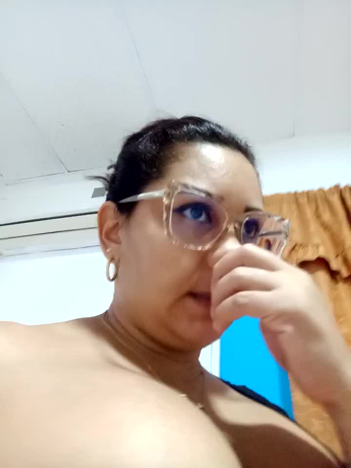 [26 May 17:14] Private Show - maymercy主播的视频