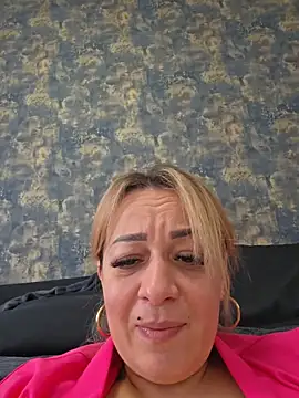 Slap Shave Pussy