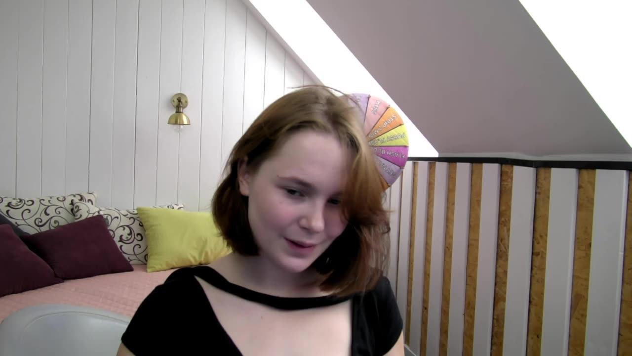 show - فيديو من CindyJonson موديل الكام