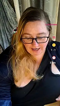 Private Show - video by Iceprincess2bad4u cam model