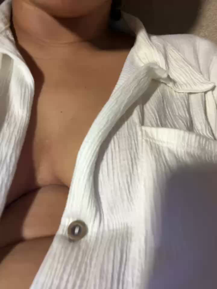 Private Show - video by Electric_bae cam model