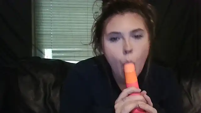 BLOW JOB W TITS OUT 😈🍒 - відео від вебкаммоделі babyizzie