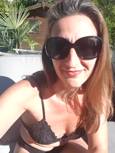 [16 Oct 14:06] Private Show (gode, lush,domi) - video av dancing_sexy_doll cam-modell