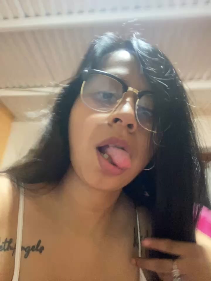 [5 Nov 20:00] Private Show - video by Rouuse95 cam model