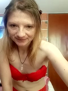 smile – видео вебкам-модели Cherryxx