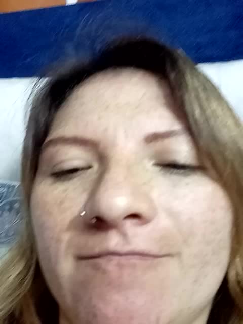 DP – видео вебкам-модели Cherryxx