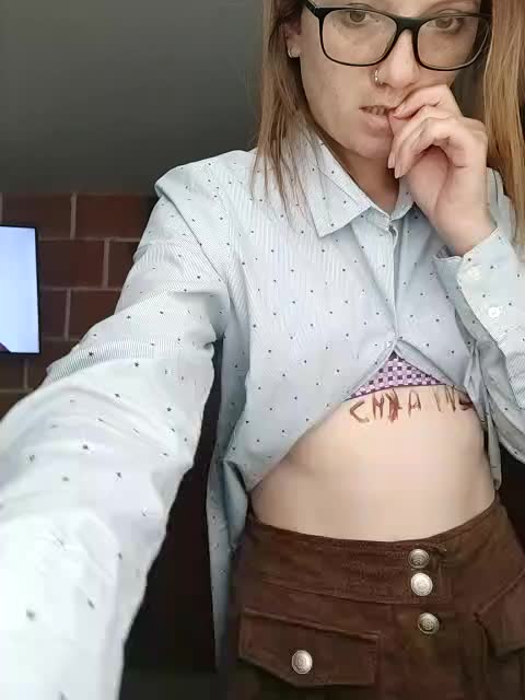 hi bb – видео вебкам-модели Cherryxx