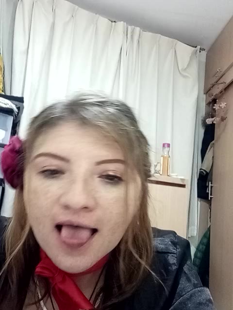 Ride dildo – видео вебкам-модели Cherryxx