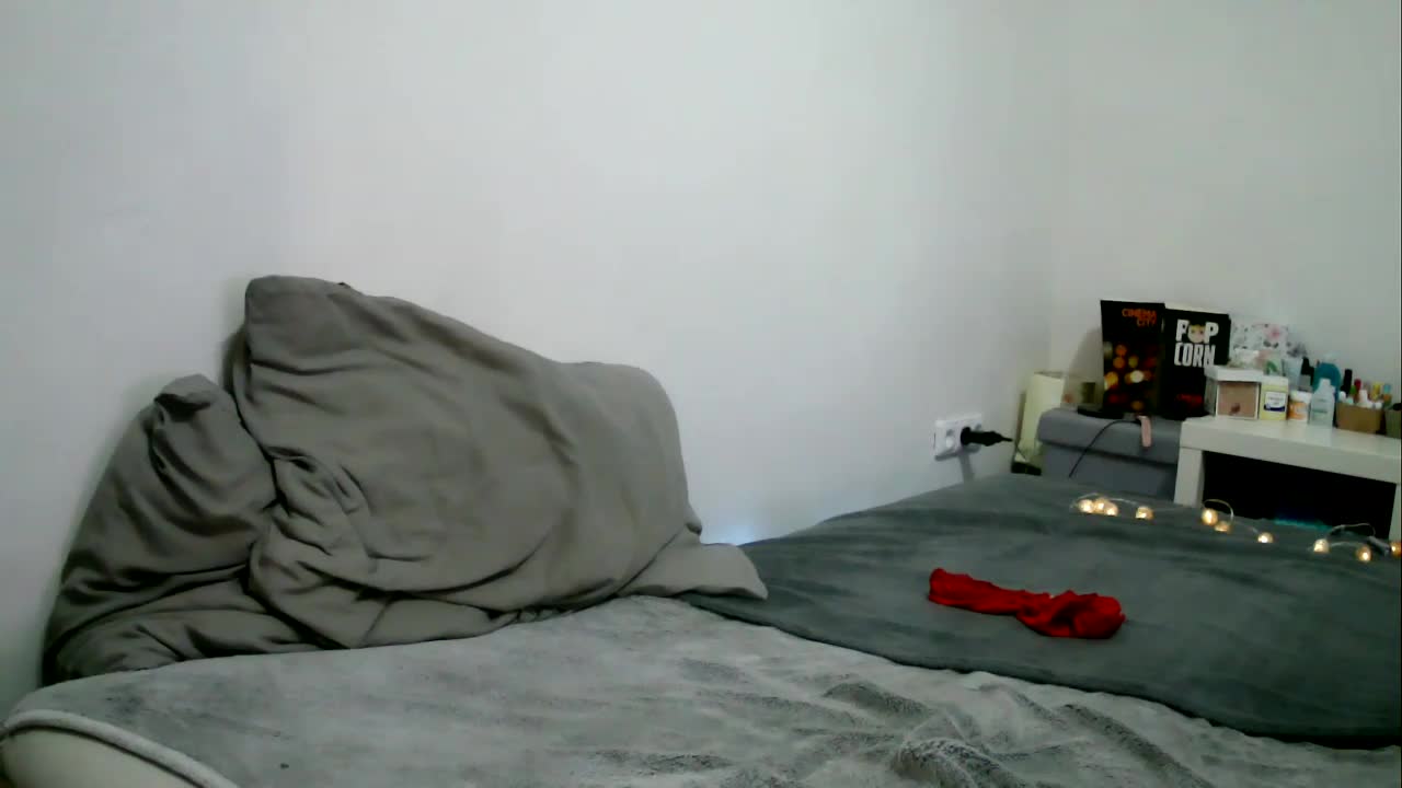 [8 Nov 21:17] Private Show - video av MileyGreyx cam-modell