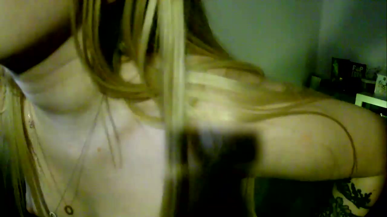 [10 Nov 23:11] Private Show - video av MileyGreyx cam-modell