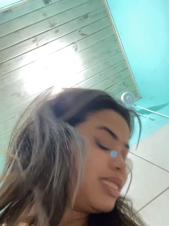 Private Show - pussy WET