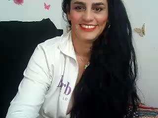 playing with my pussy - video by marylin40 cam model