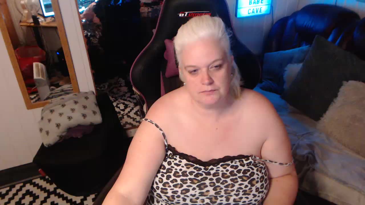 [20 Oct 07:14] Private Show - video oleh model kamera sexychazza16