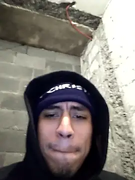 Show My Ass - video by AlexAlejandro13 cam model