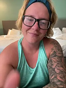 [15 Apr 18:37] Private Show. Dirty talk. Ass fuck role play for him - Video von _ElizabethLove_ Cam-Model