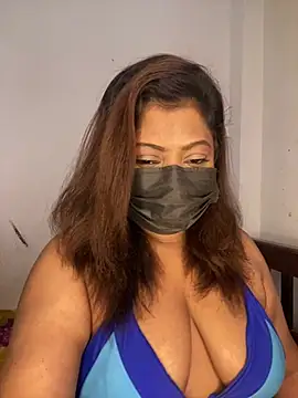 [8 Jul 11:45] Private Show